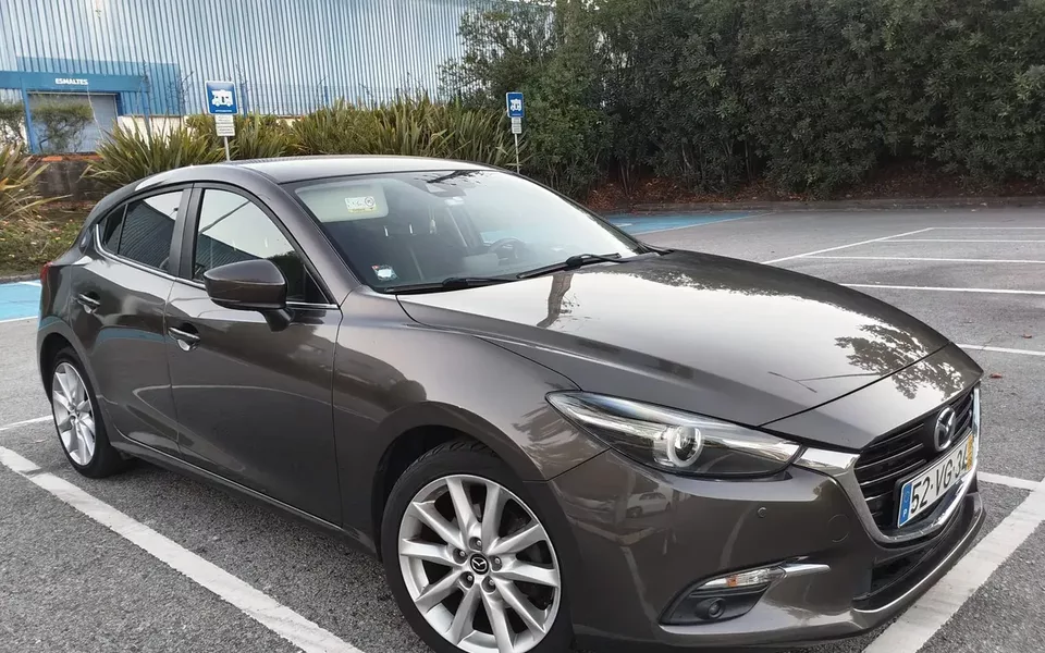 Mazda 3 Hatchback 1.5 Sky-D Evolve HS Navi