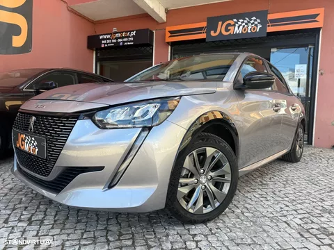 Peugeot e-208 Allure Pack