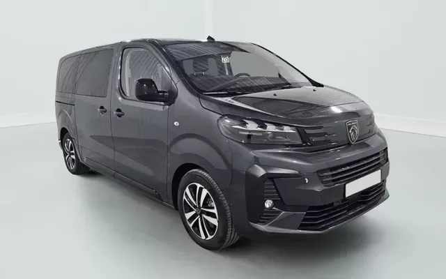 Peugeot Traveller Traveller M Diesel 180 ch Automatique Business Pack Zéro km immatriculé