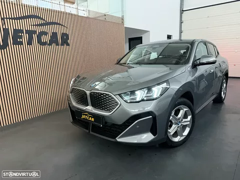 BMW iX2 xDrive30