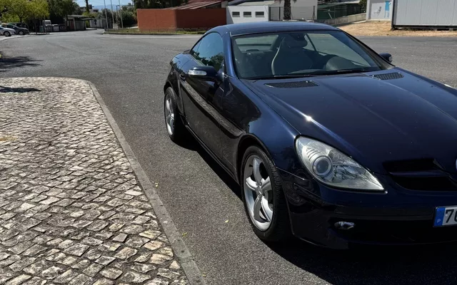 Mercedes-Benz SLK 200