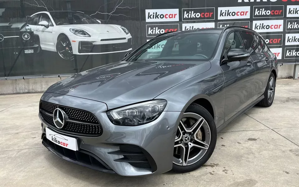 Mercedes-Benz E 300 de 9G-TRONIC AMG Line
