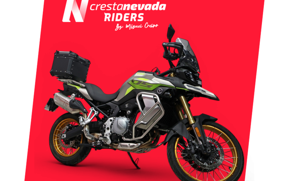 VOGE 900 DSX