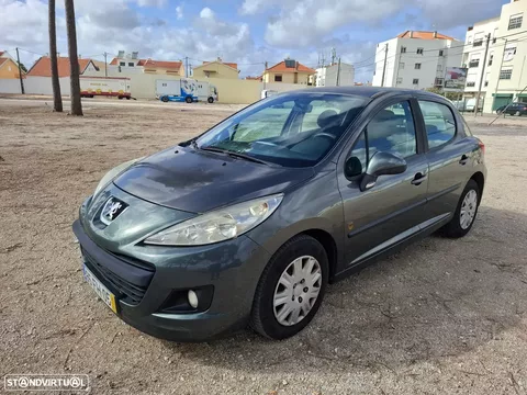 Peugeot 207 1.4 16V Open