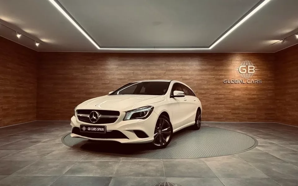 MERCEDES-BENZ Clase CLA CLA Shooting Brake 220d Urban 7G-DCT
