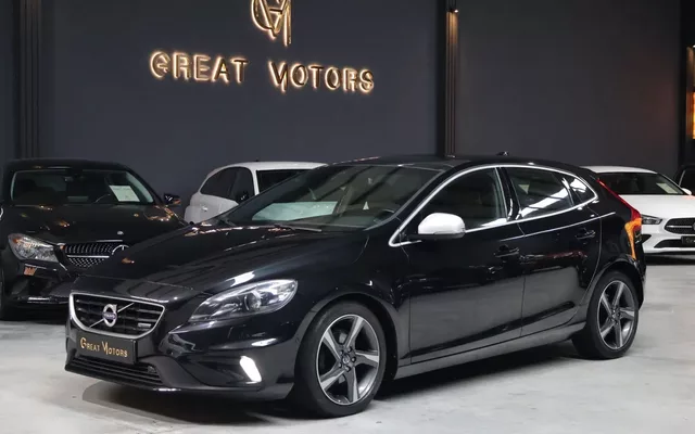 Volvo V40 D2 R Design