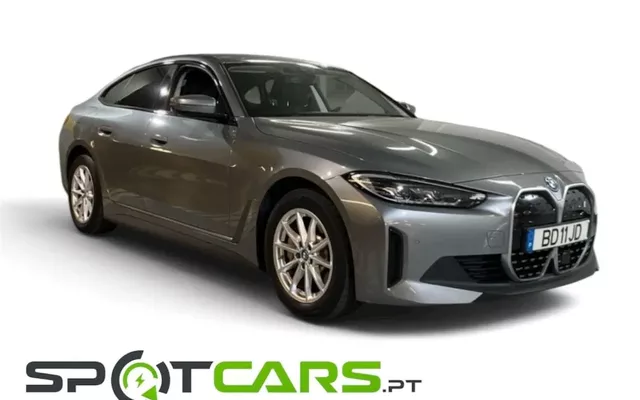 BMW i4 eDrive35
