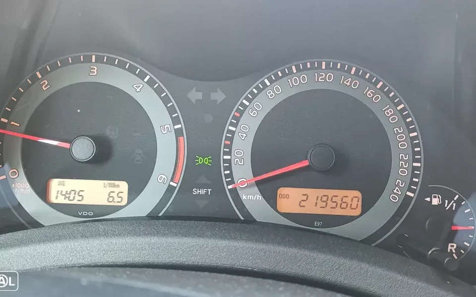 Toyota Auris 1.4 D-4D ACtive+AC+VSC 110g