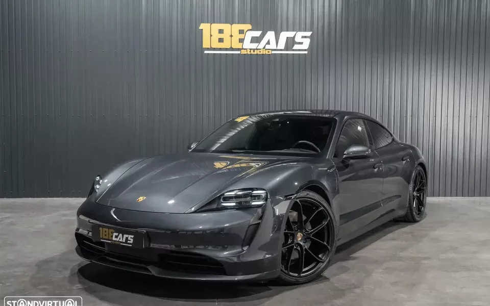 Porsche Taycan 4