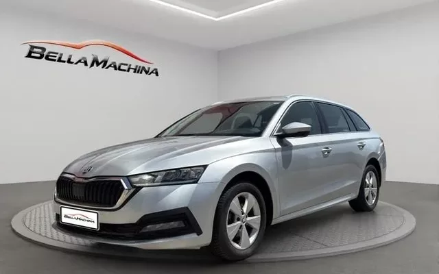 SKODA Octavia Octavia Combi 2.0TDI Ambition DSG 110kW