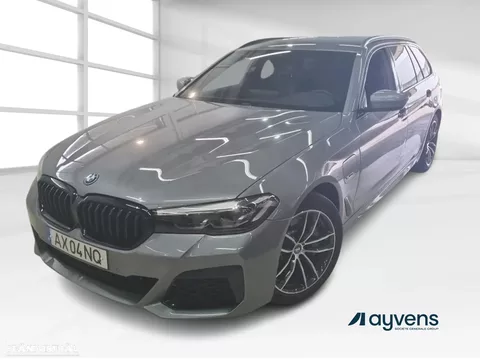 BMW 530 e Pack Desportivo M