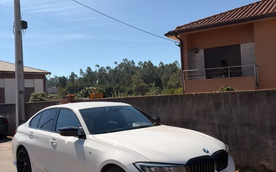 BMW 330 e Pack M Auto