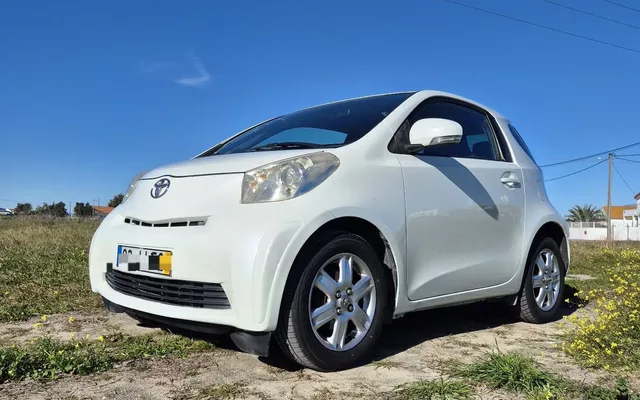 Toyota iQ 1.0 VVT-i