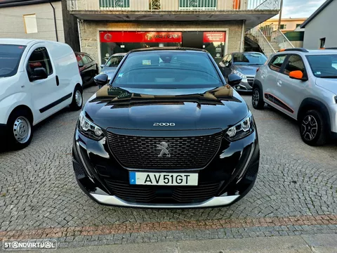 Peugeot e-2008 50 kWh Active Pack