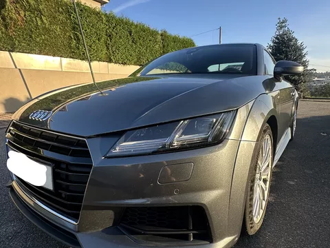 Audi TT Coupé
