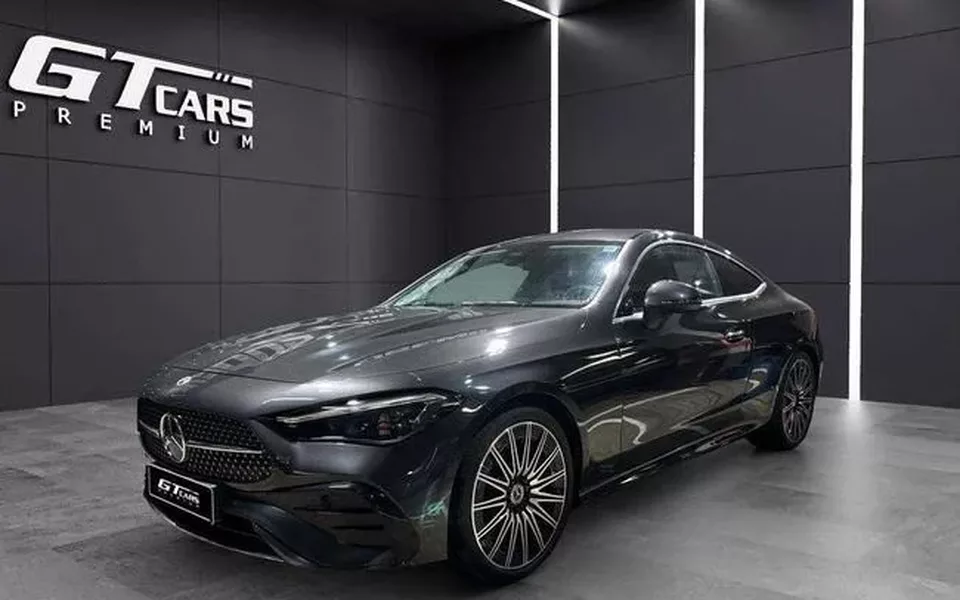 MERCEDES-BENZ Clase CLE 200 AMG