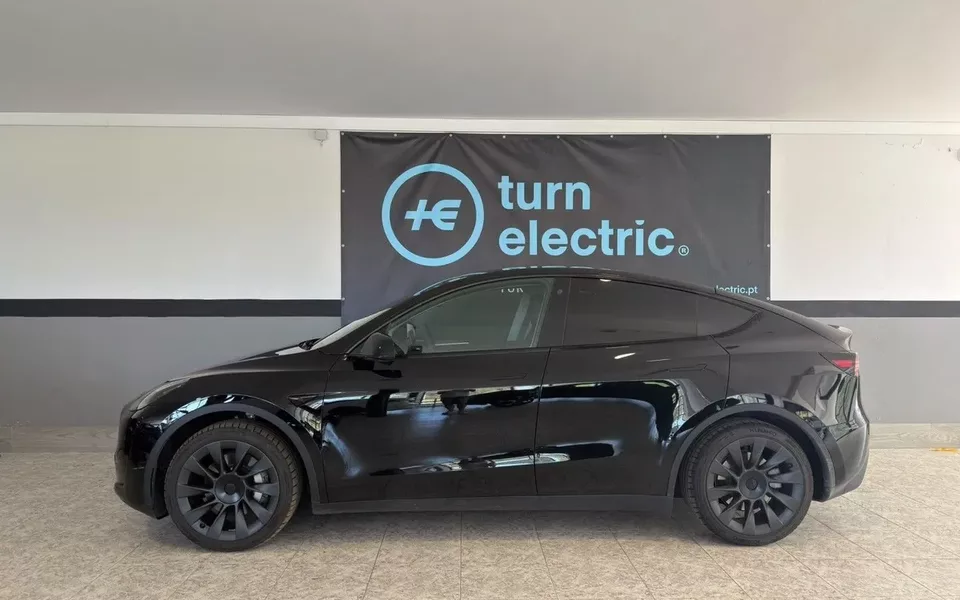 Tesla Model Y Tração Traseira