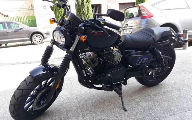 Hyosung Aquila 125 gv 125 CBS