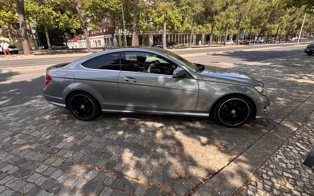Mercedes-Benz C 220 CDI 7G-TRONIC Edition