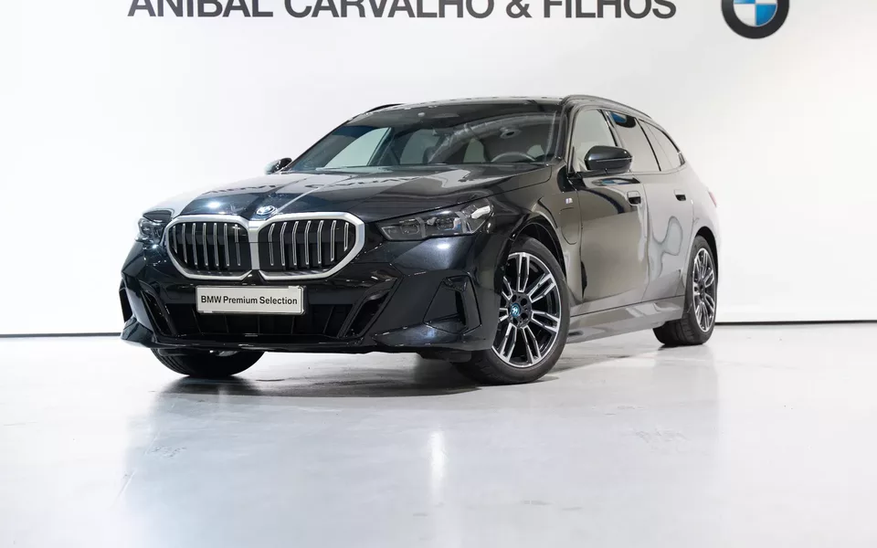 BMW 530 e Pack Desportivo M