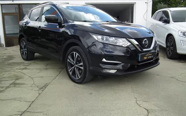 Nissan Qashqai 1.5 dCi N-Connecta J18