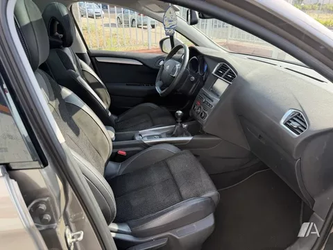 CITROEN C4 C4 1.6BlueHDI S&S Shine 120
