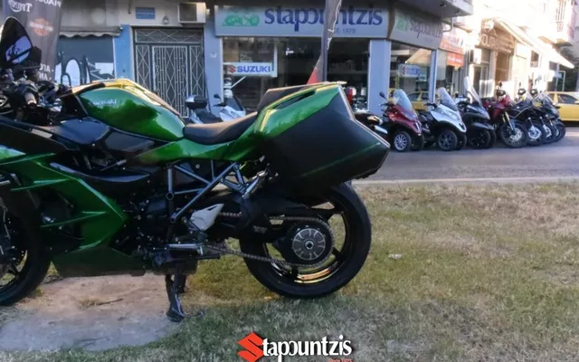 Kawasaki Ninja H2 SXSE1970χμ,Akrapovic,Εδεσμεύθη 2020