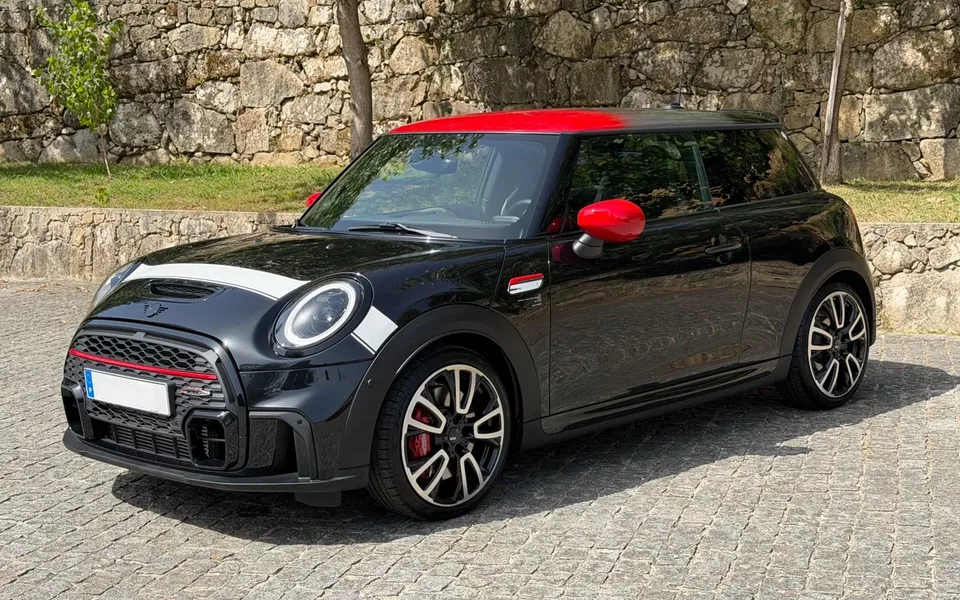 MINI 3 Portas John Cooper Works Auto Desportiva