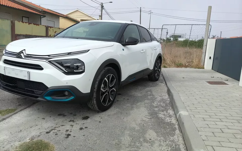 Citroën e-C4 Shine
