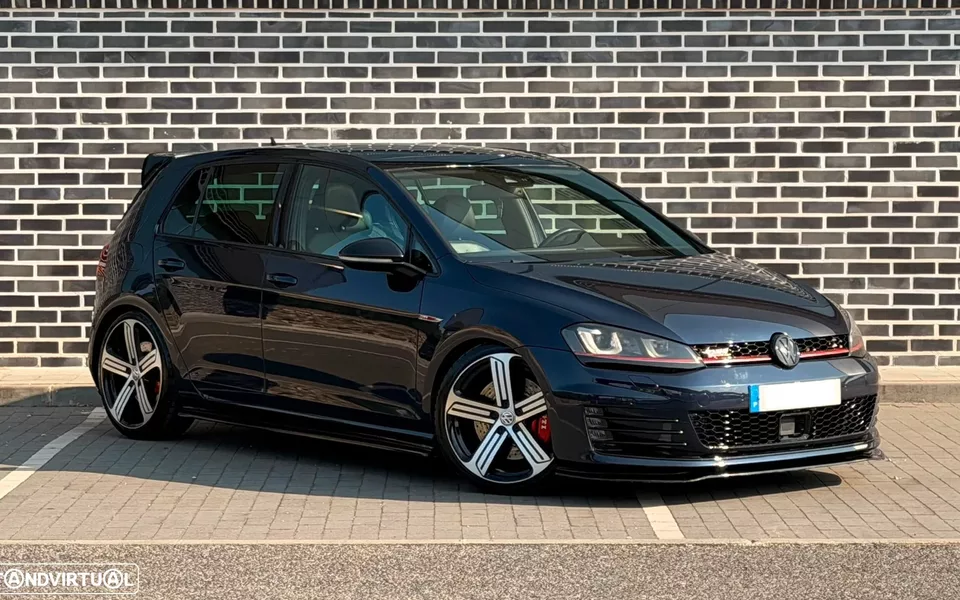 VW Golf GTI Performance BlueMotion DSG