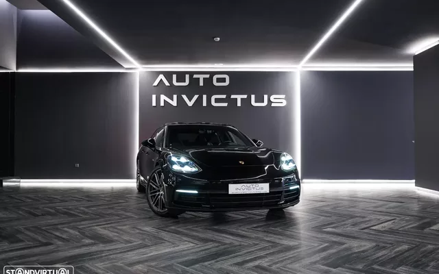 Porsche Panamera Sport Turismo 4 E-Hybrid 10 Years Edition