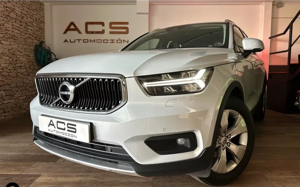 VOLVO XC40 XC40 D3 Business Plus Aut. - 18990€ en Miguelturra
