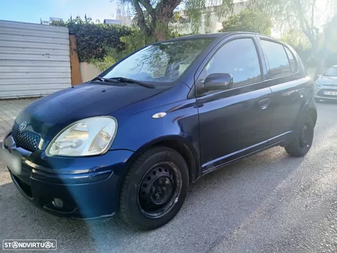Toyota Yaris 1.0 Sol AC