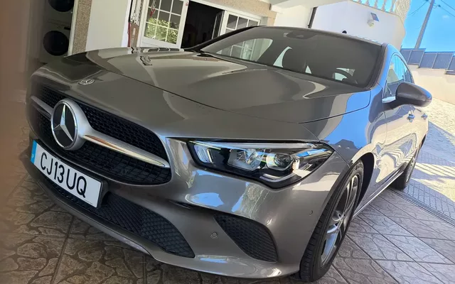 Mercedes-Benz CLA 180 d 7G-DCT Progressive