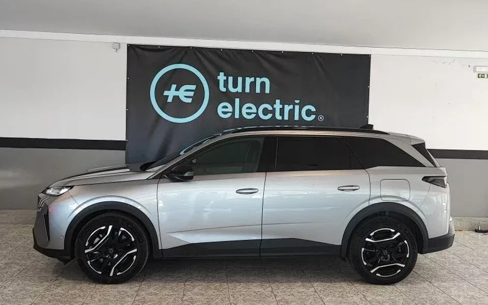 Peugeot E-5008 73 kWh Allure