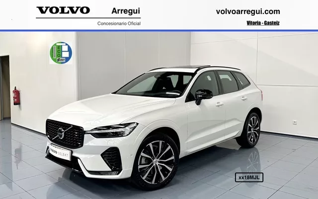 VOLVO XC60 XC60 B4 Ultimate Dark FWD Aut.