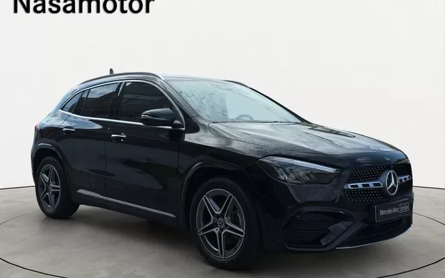 Mercedes-Benz GLA 180