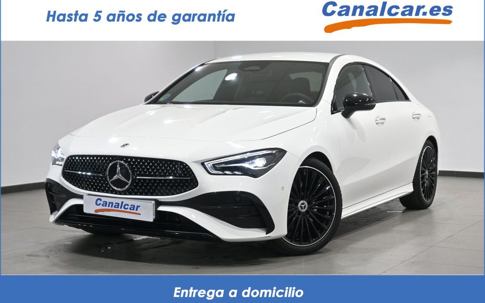 Mercedes-Benz CLA 200 A 200 Sedán