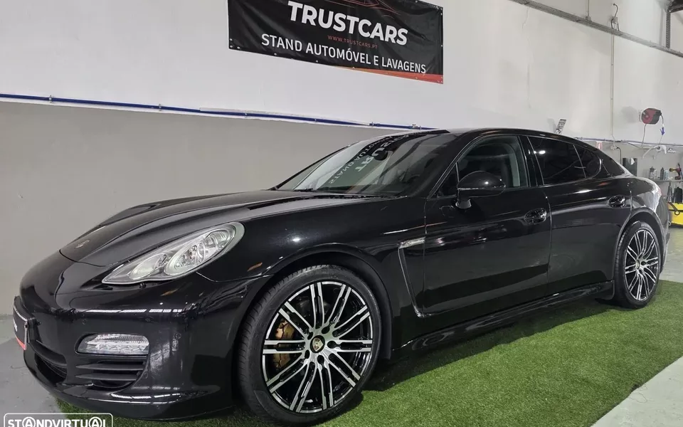 Porsche Panamera Platinum Edition