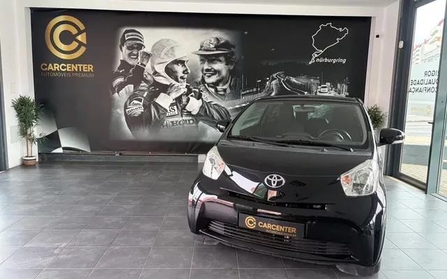 Toyota iQ 1.0 VVT-i