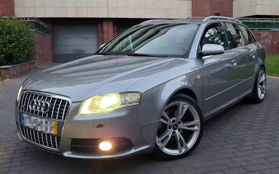 Audi A4 Avant 2.0 TDI DPF S line Sport Pack (plus)