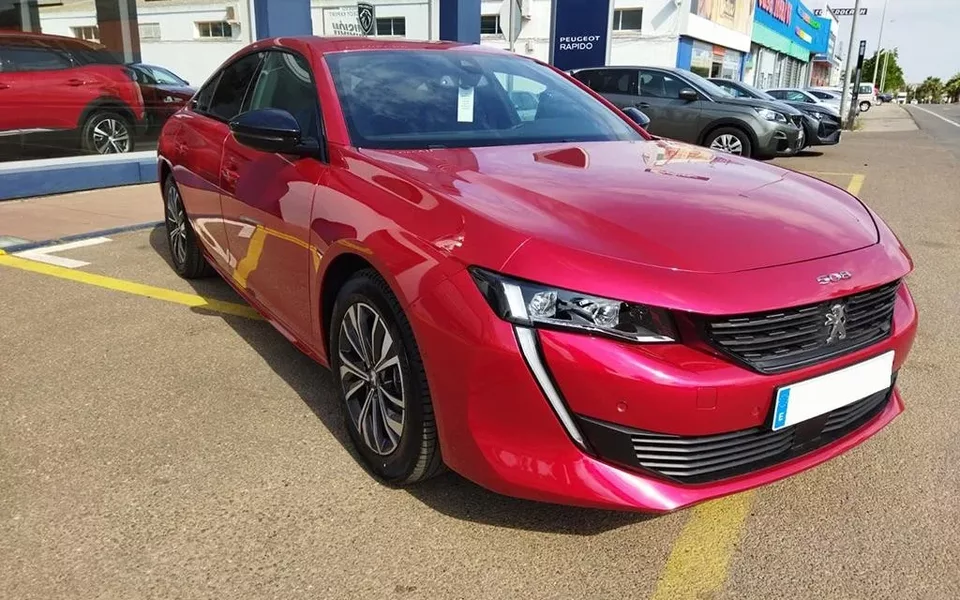 PEUGEOT 508 508 Hybrid 225 Allure Pack e-EAT8