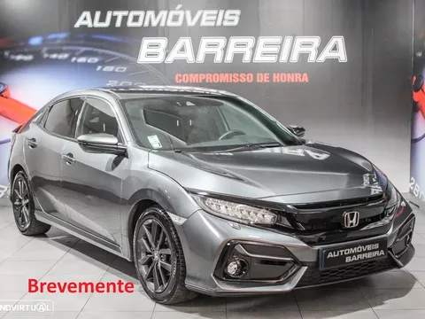 Honda Civic 1.0 i-VTEC Elegance Navi CVT