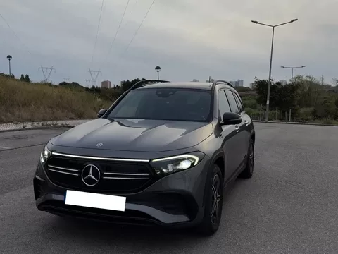 Mercedes-Benz EQB 250+ AMG Line