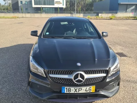 Mercedes-Benz CLA 220 d 7G-DCT AMG Line