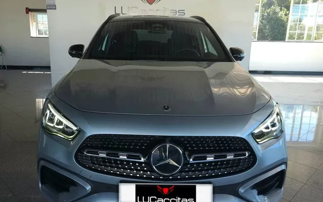 Mercedes-Benz GLA 180 d AMG Line