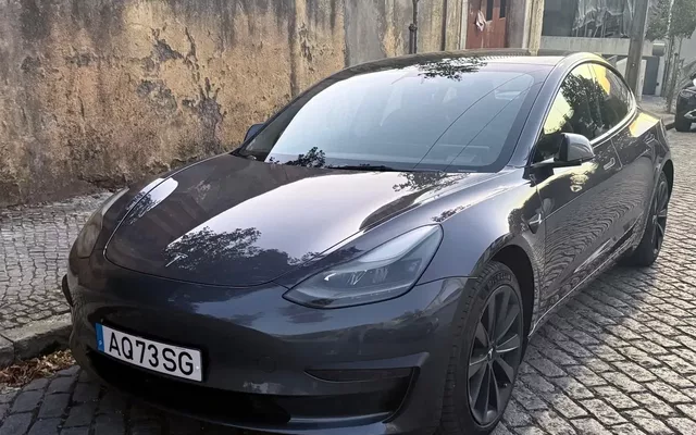 Tesla Model 3 Long Range Tração Integral