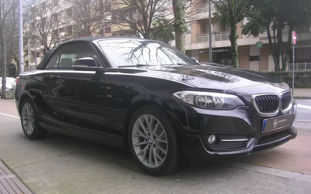 BMW 218 d Cabrio Line Sport