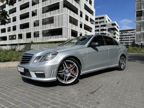 Mercedes E CLASS 2011