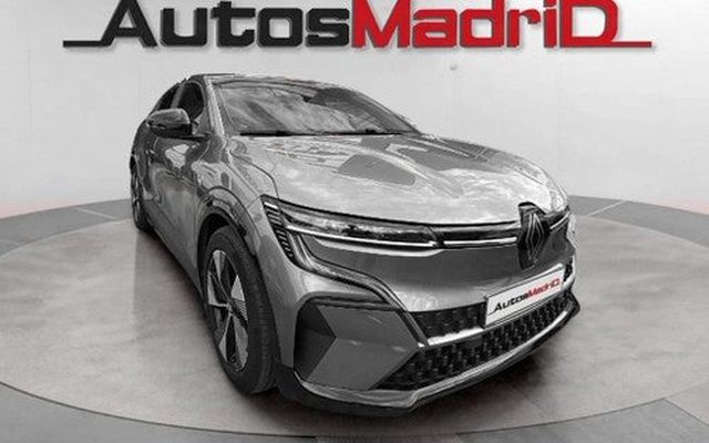 RENAULT Mégane E-Tech Equilibre Standard Charge EV40 96kW